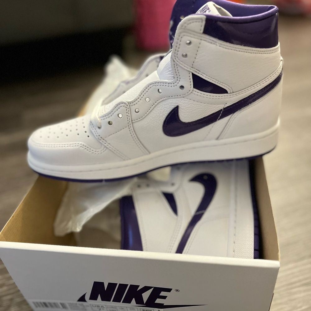 Women’s Shoes